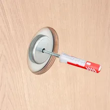 Magnetische Halterung an der Rückwand